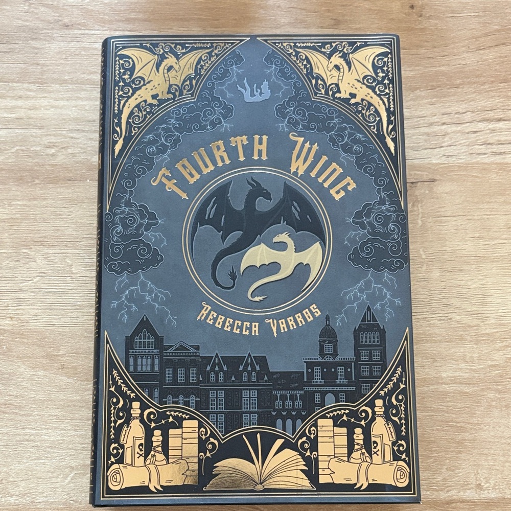 Fourth Wing Special Edition Lilac Library’s